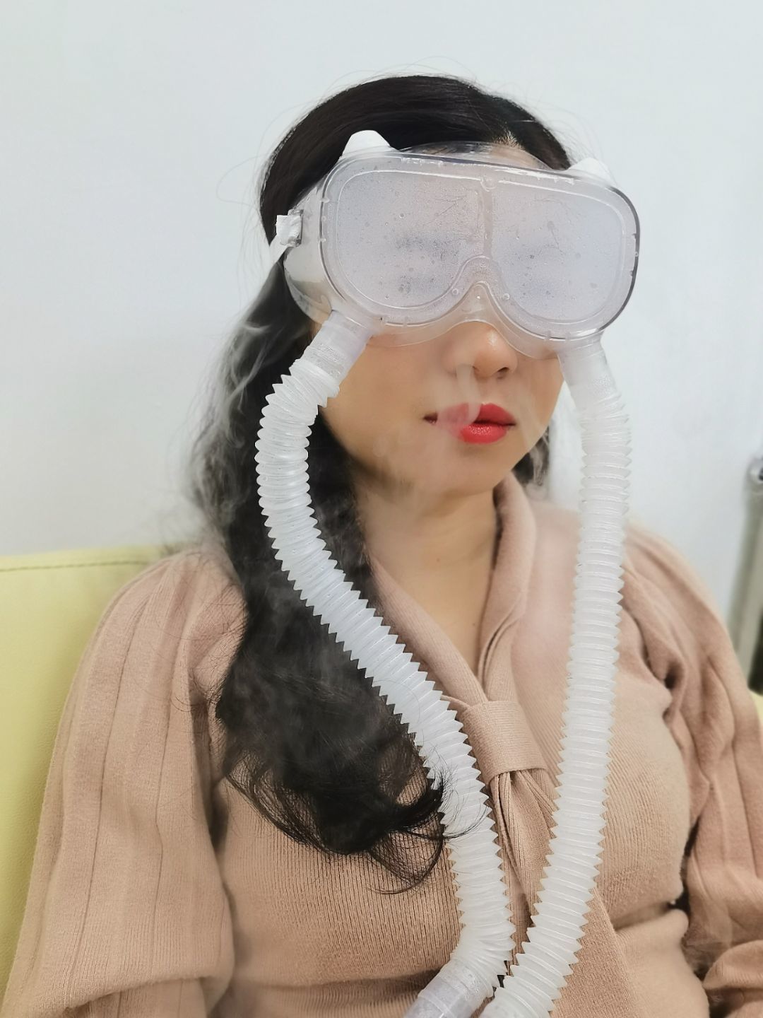 眼睛干澀、疲倦、刺痛……注意了！“干眼癥”可能找上你了！