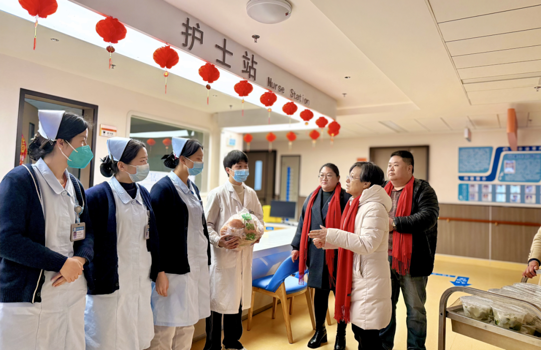 新春慰問(wèn)送溫情，除夕關(guān)懷暖人心！