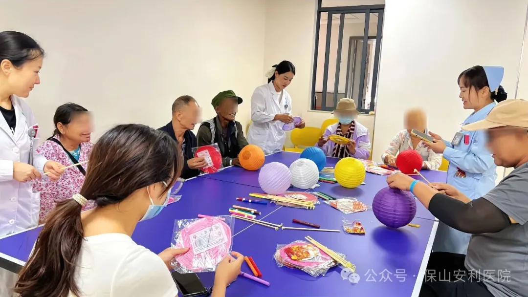 保山安利醫(yī)院腫瘤科“巧手繪燈籠，溫情迎佳節(jié)”主體活動圓滿開展